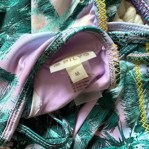 PilyQ Women's Mai Tai Stitched Gypsy Halter Top & Reversible Teeny Bikini Bottom - Picture 14 of 16